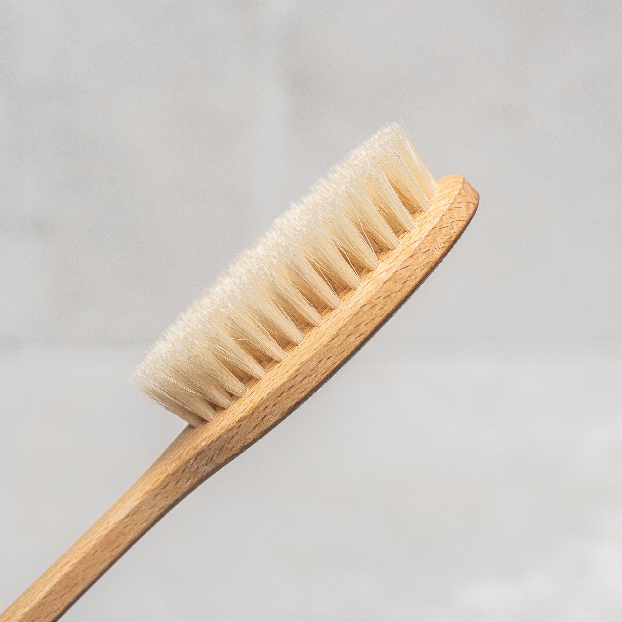 children's wooden eco Kellerbürsten bath brush, crafted from sustainable wood with soft bristles, designed for gentle, soothing washes and safe for sensitive skin