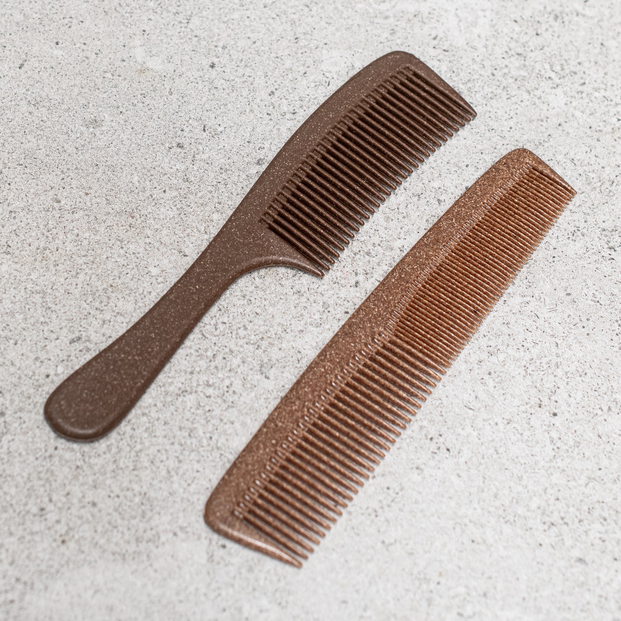 heaven in earth (HIE) Grip eco comb by croll & denecke