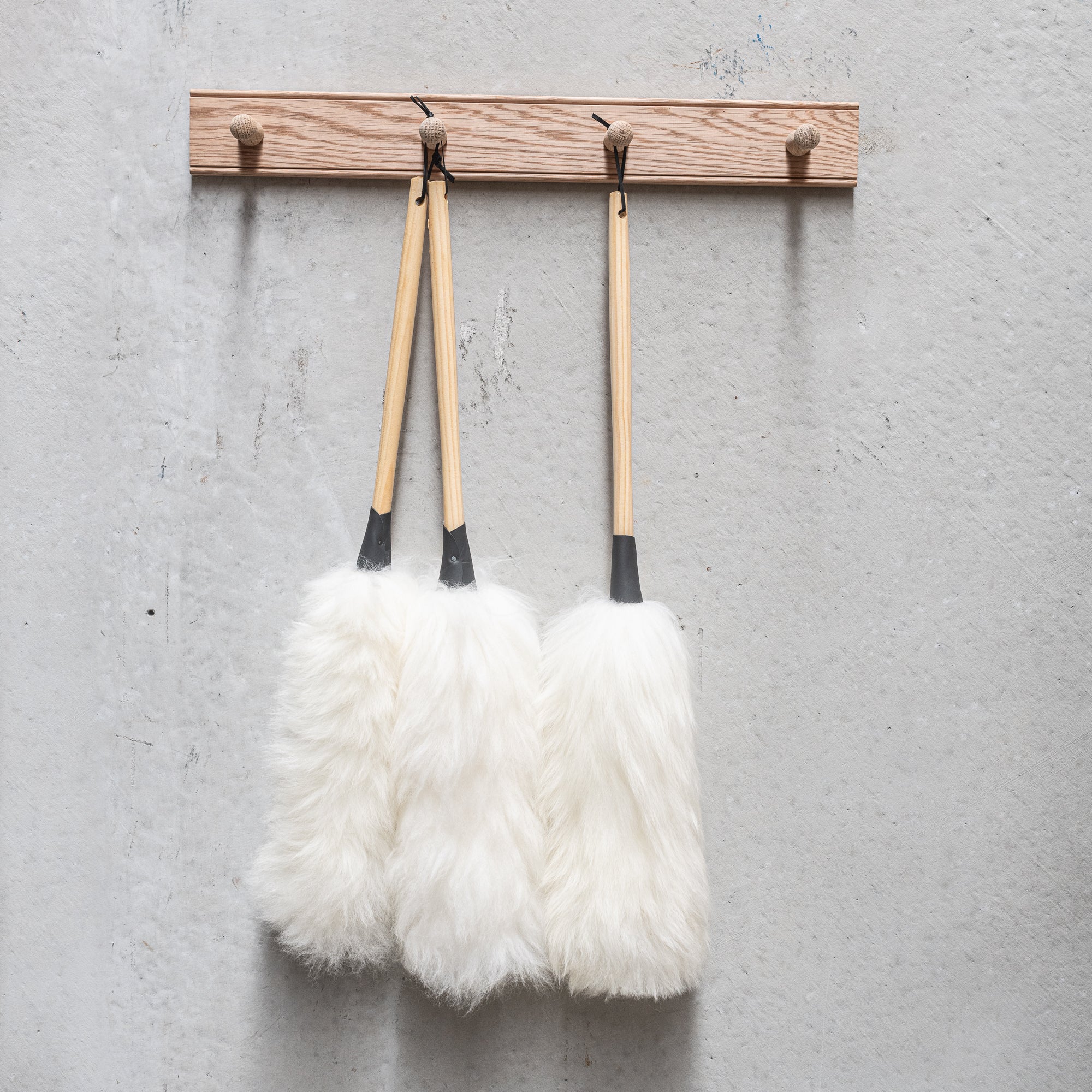 Delux short wool duster Heaven In Earth