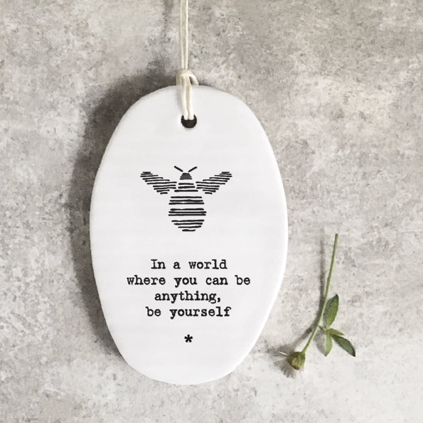 heaven in earth EI6313 oorcelain hanger bee in a world east of india