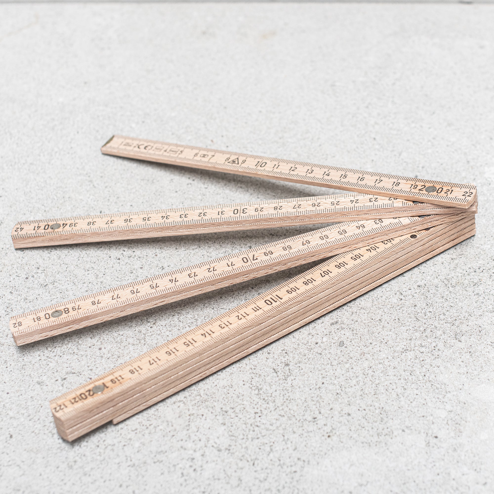 heaven in earth (HIE) wooden garden ruler by sting in the tail uk