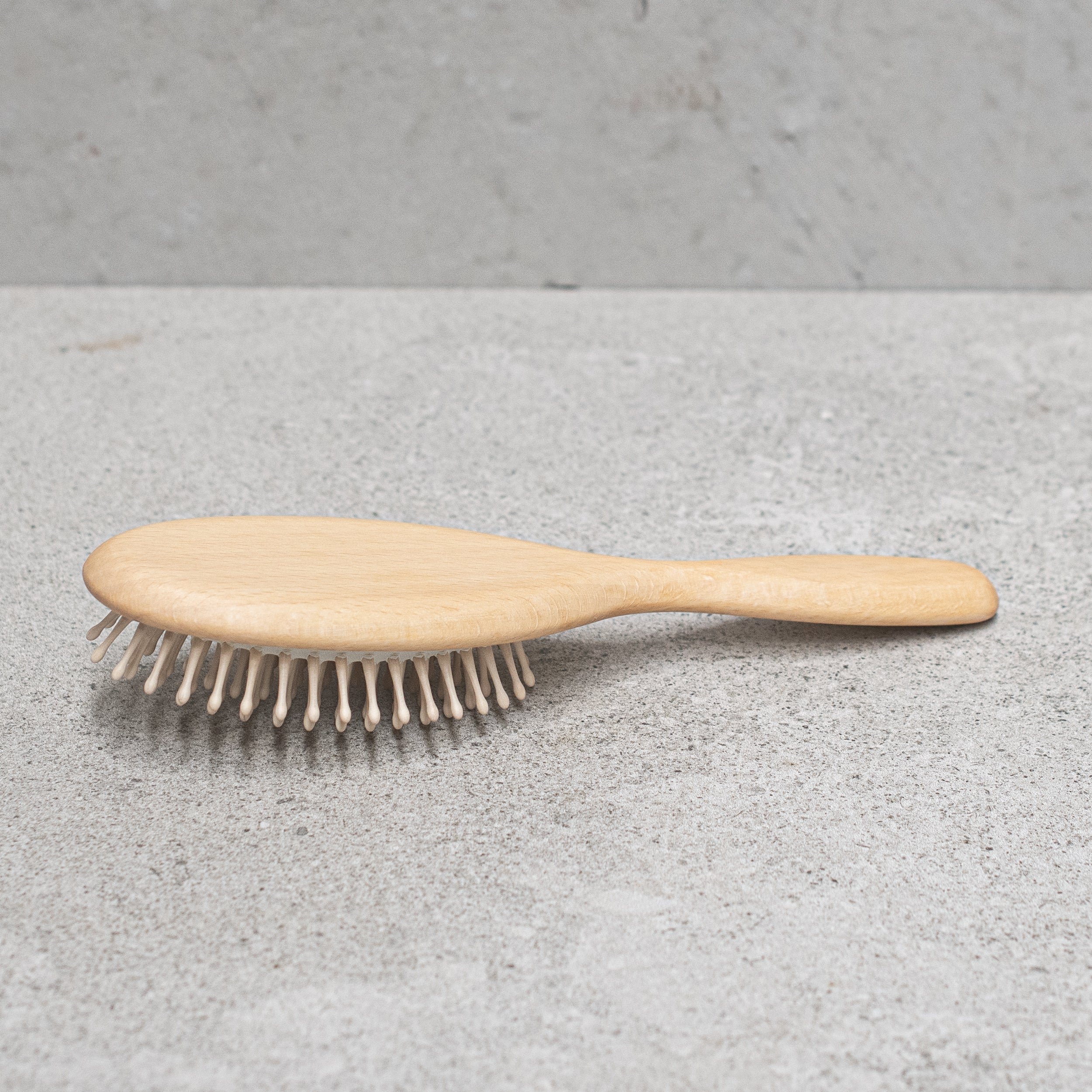 Oval beechwood Hair Brush - wood pins - Heaven in Earth by kellerbursten germany