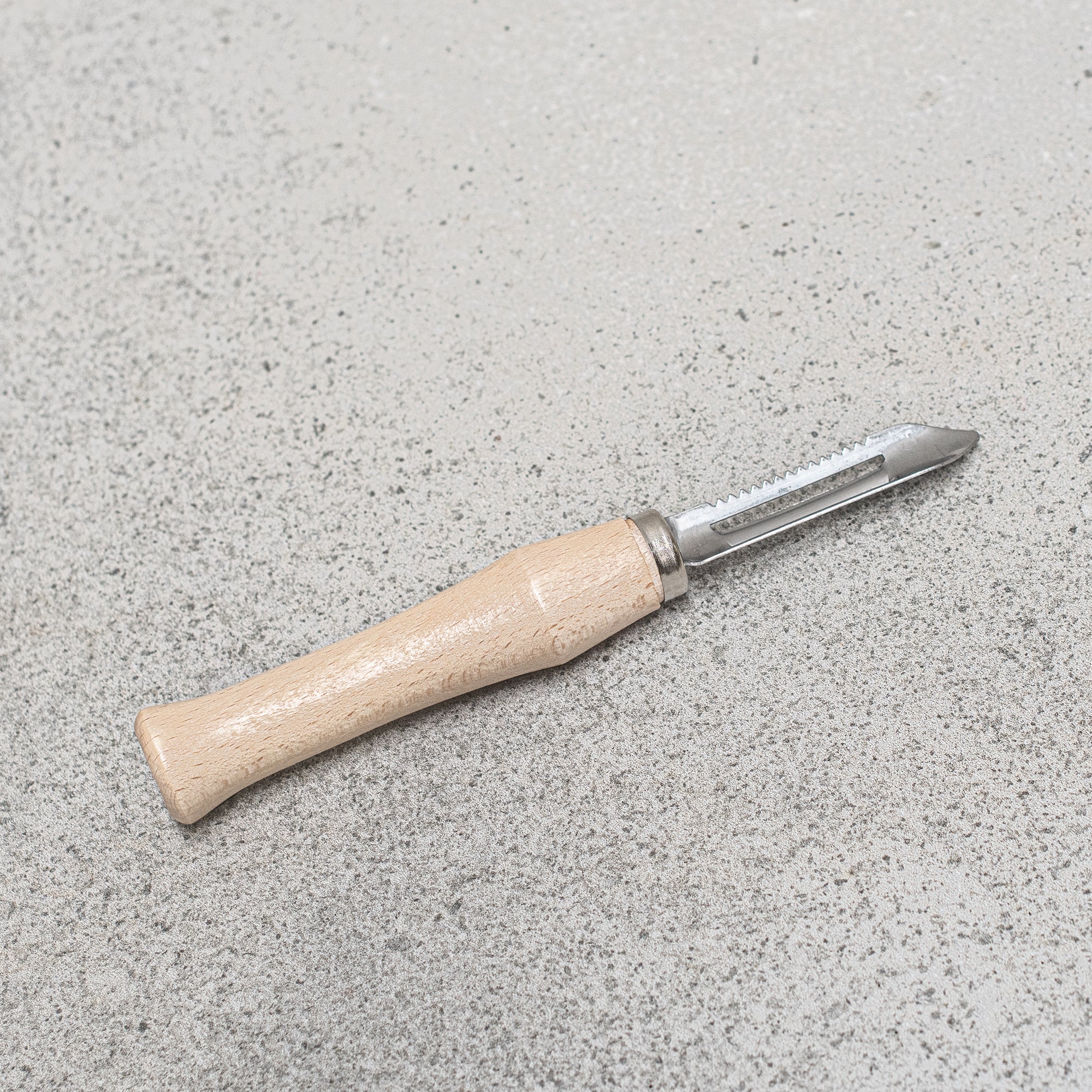 Wooden Vegetable Peeler - Heaven in Earth