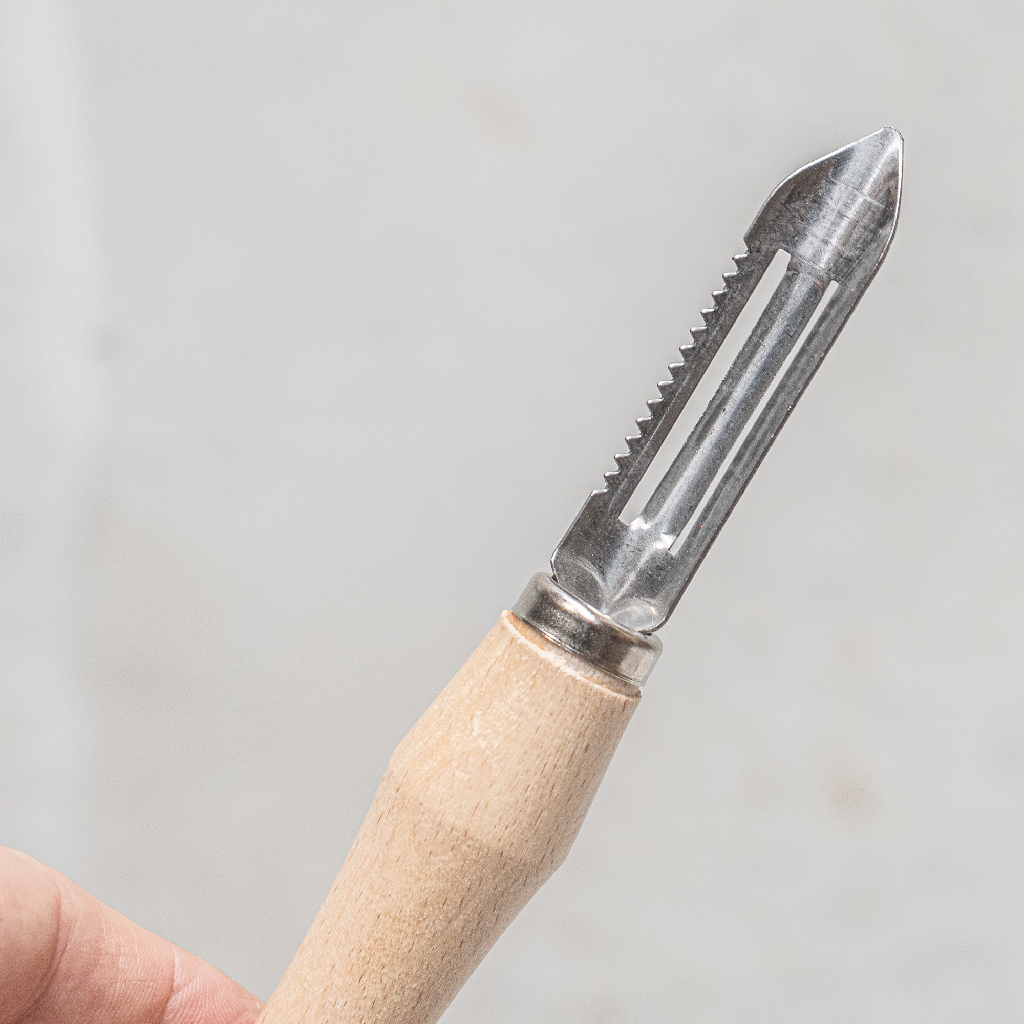Wooden Vegetable Peeler - Heaven in Earth