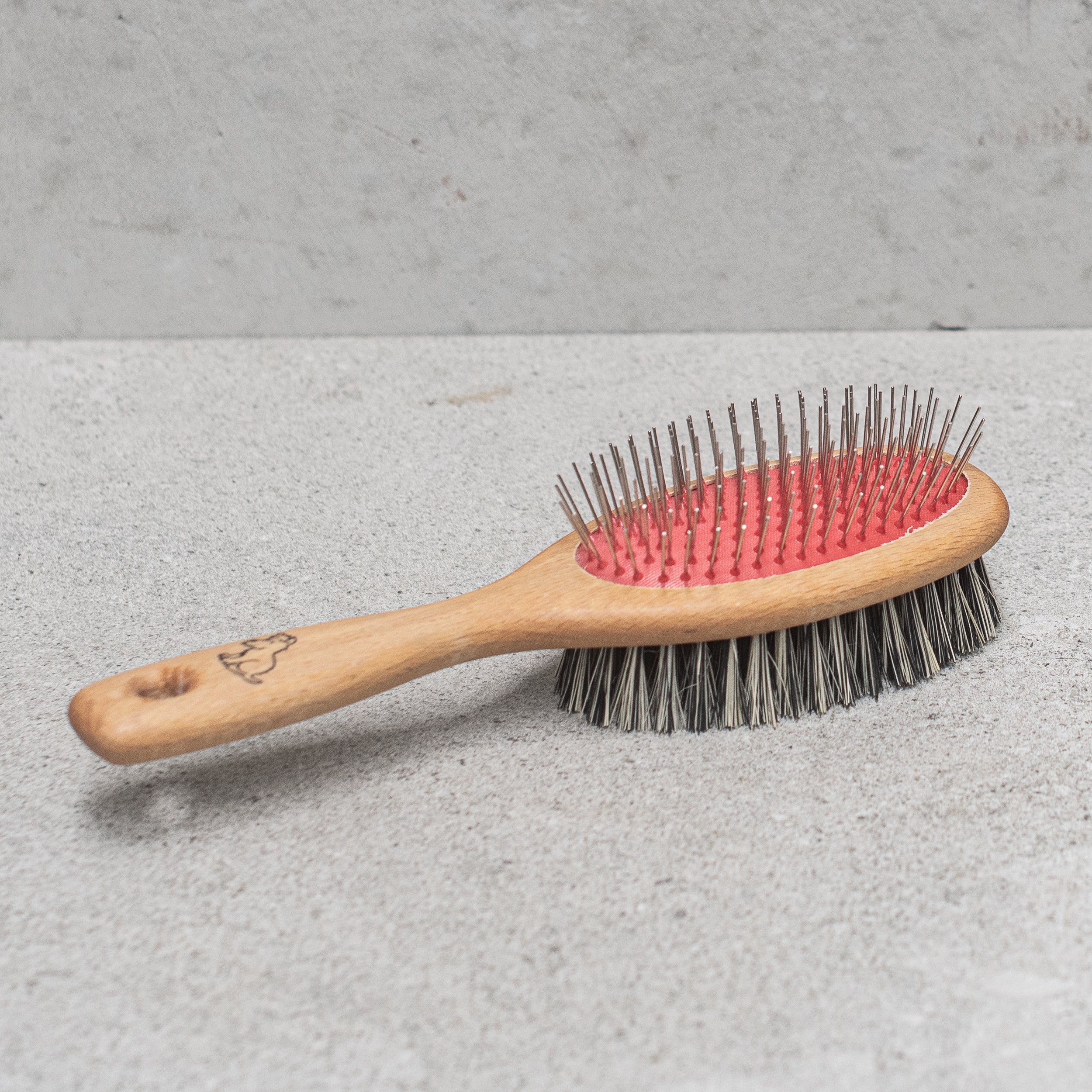 Pet Brush with Bristle and metal pin - Heaven in Earth by kellerbursten, germany