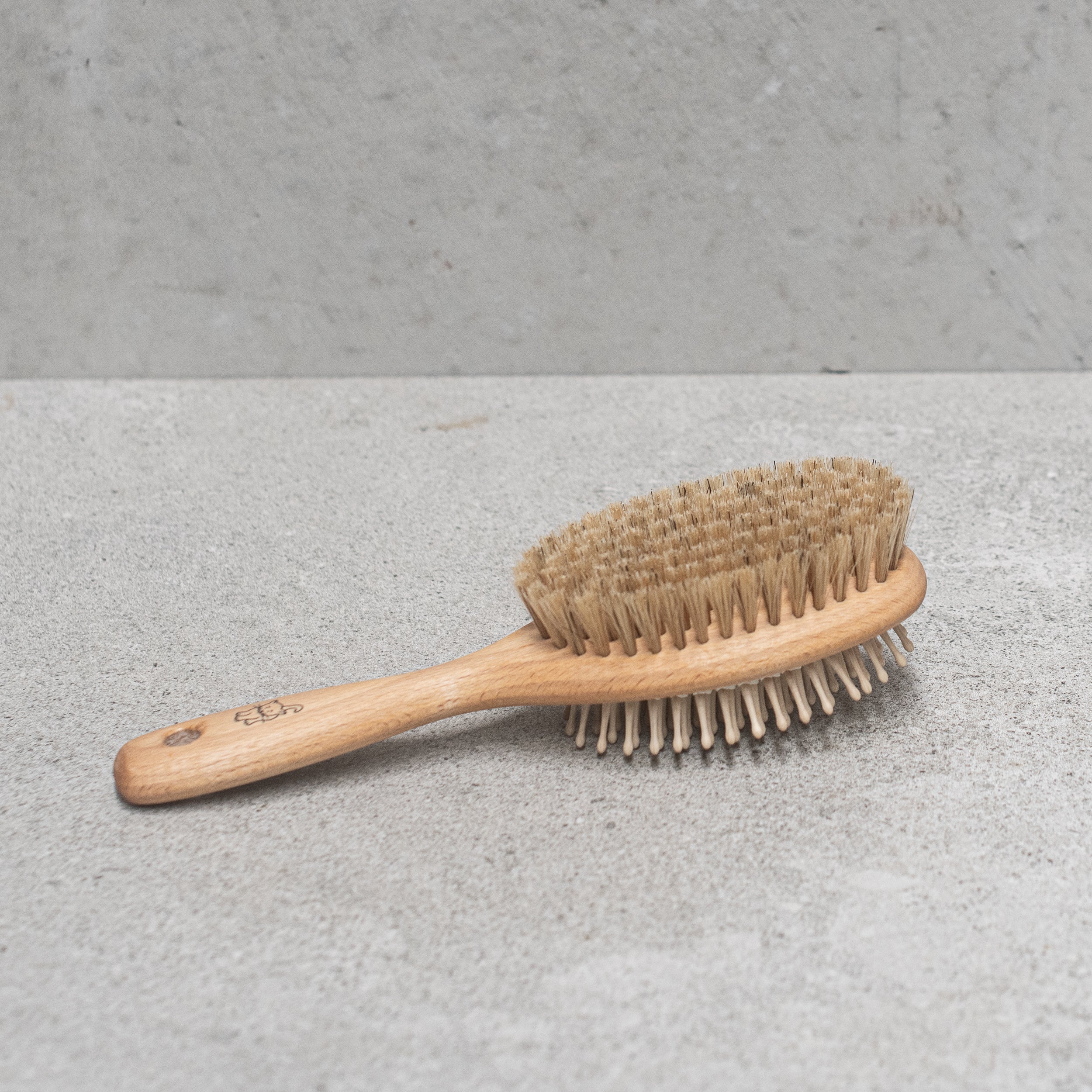 Pet Brush Wood Pin - Heaven in Earth by kellerbursten