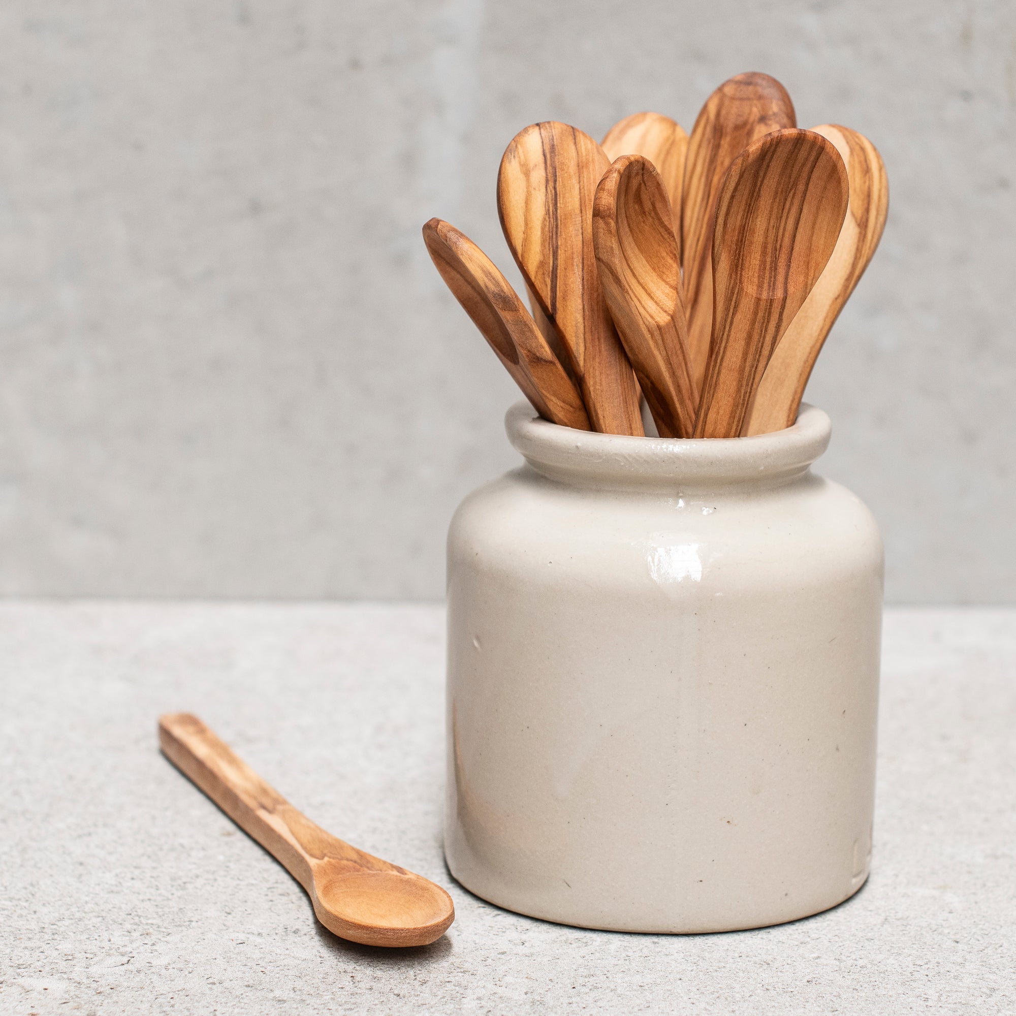 Mustard Spoon Olive 18cm