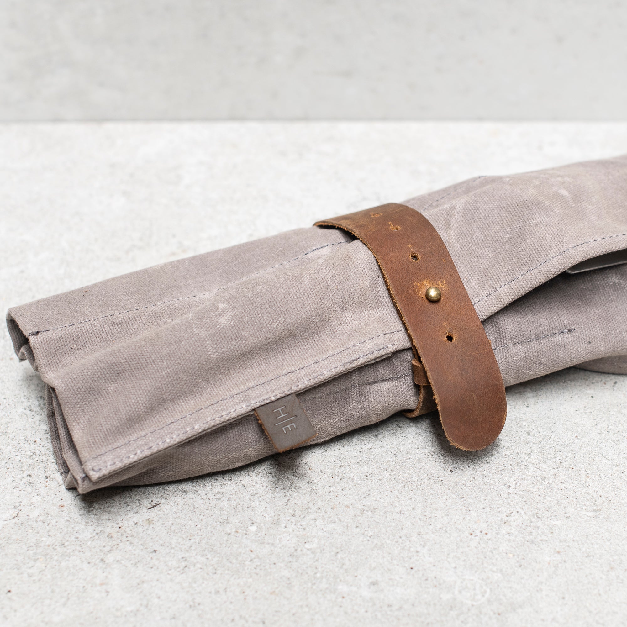Waxed Canvas Utility Roll - Ash Grey