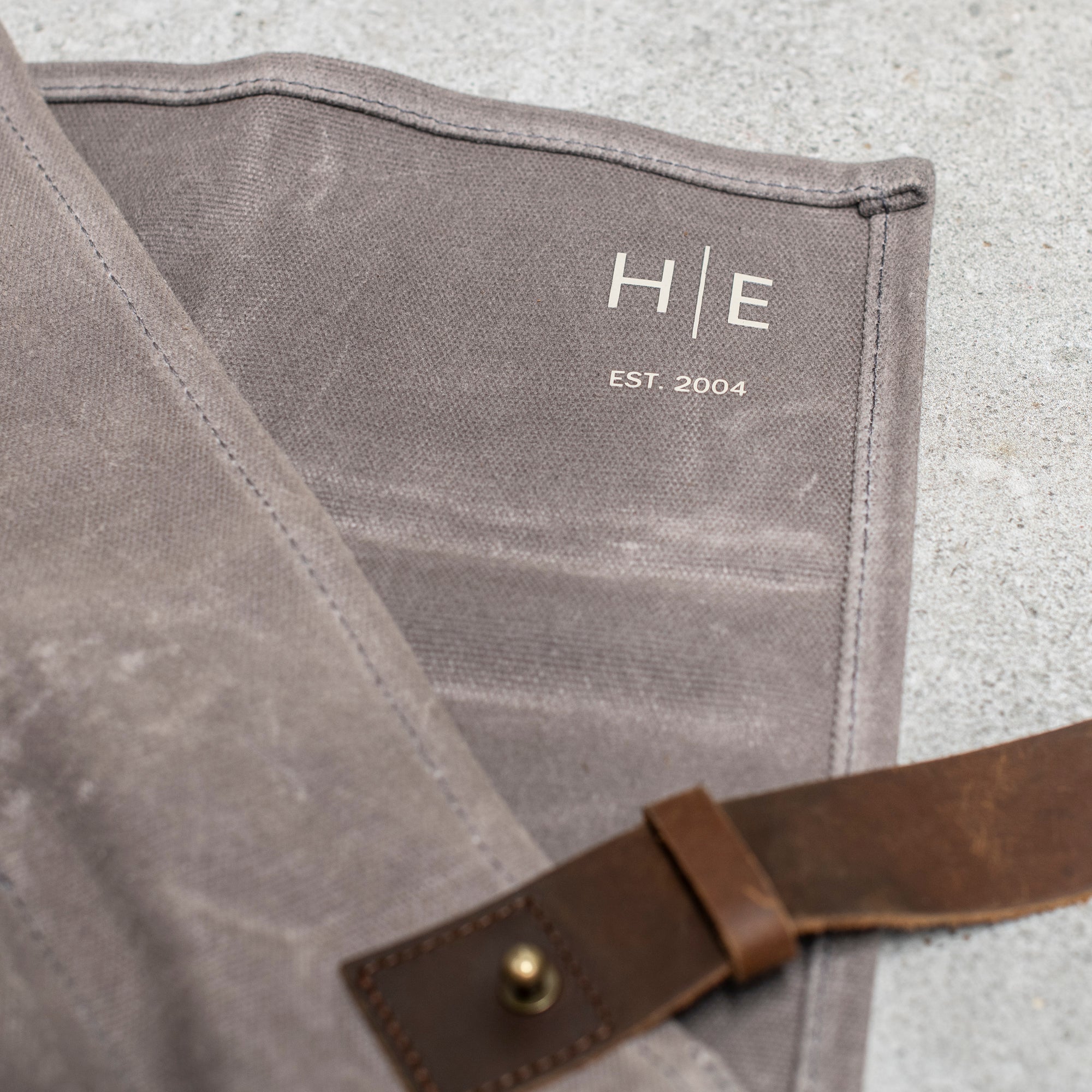 Waxed Canvas Utility Roll - Ash Grey