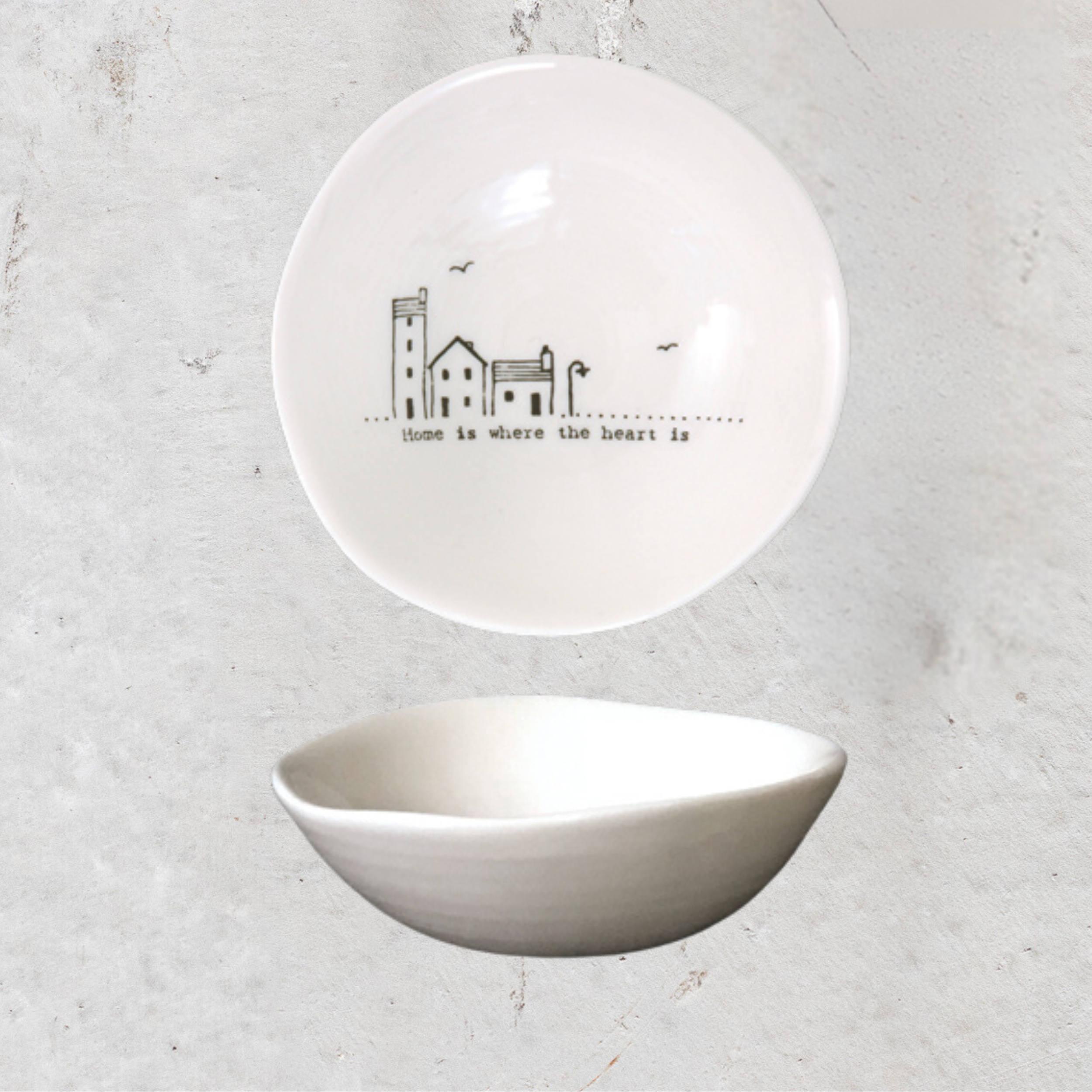 EI6023 med wobbly bowl home is where