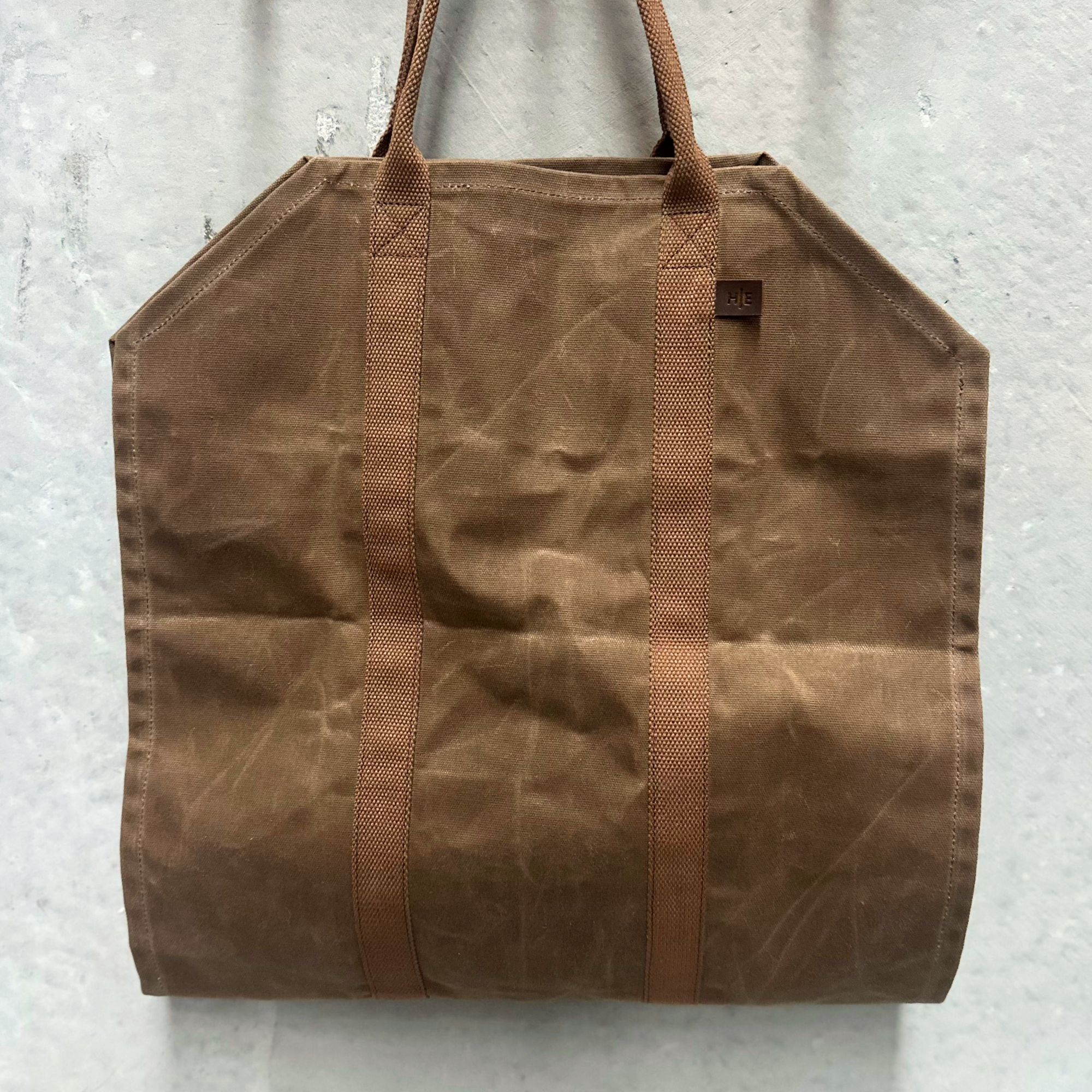 Wax Canvas Log Carrier - Desert Sand