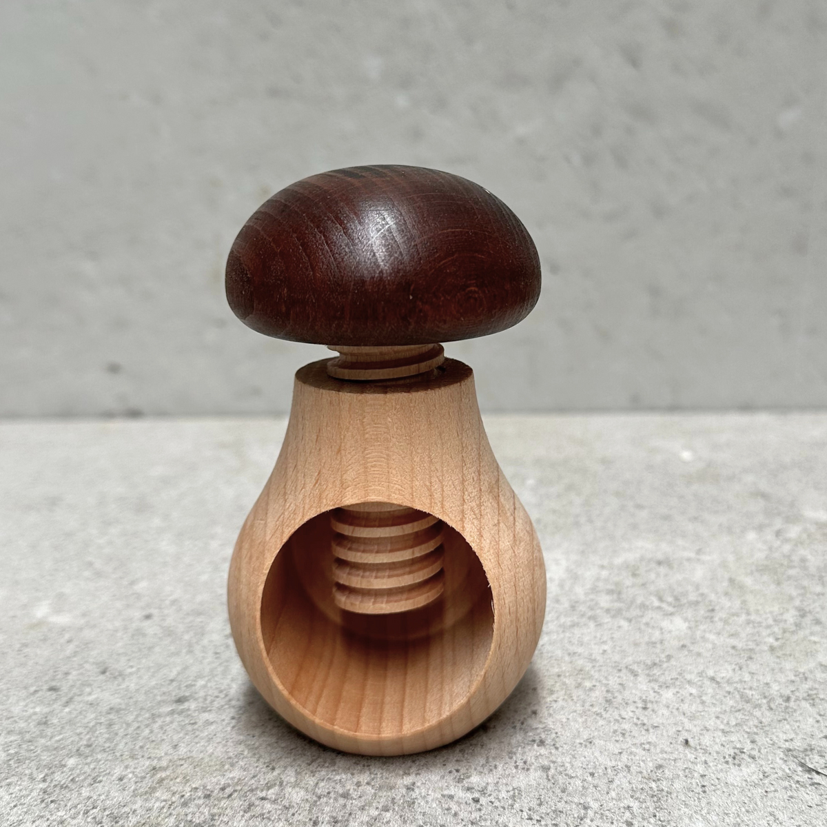 Mushroom Nutcracker | Handheld Kitchen Nutcracker Tool – Heaven in