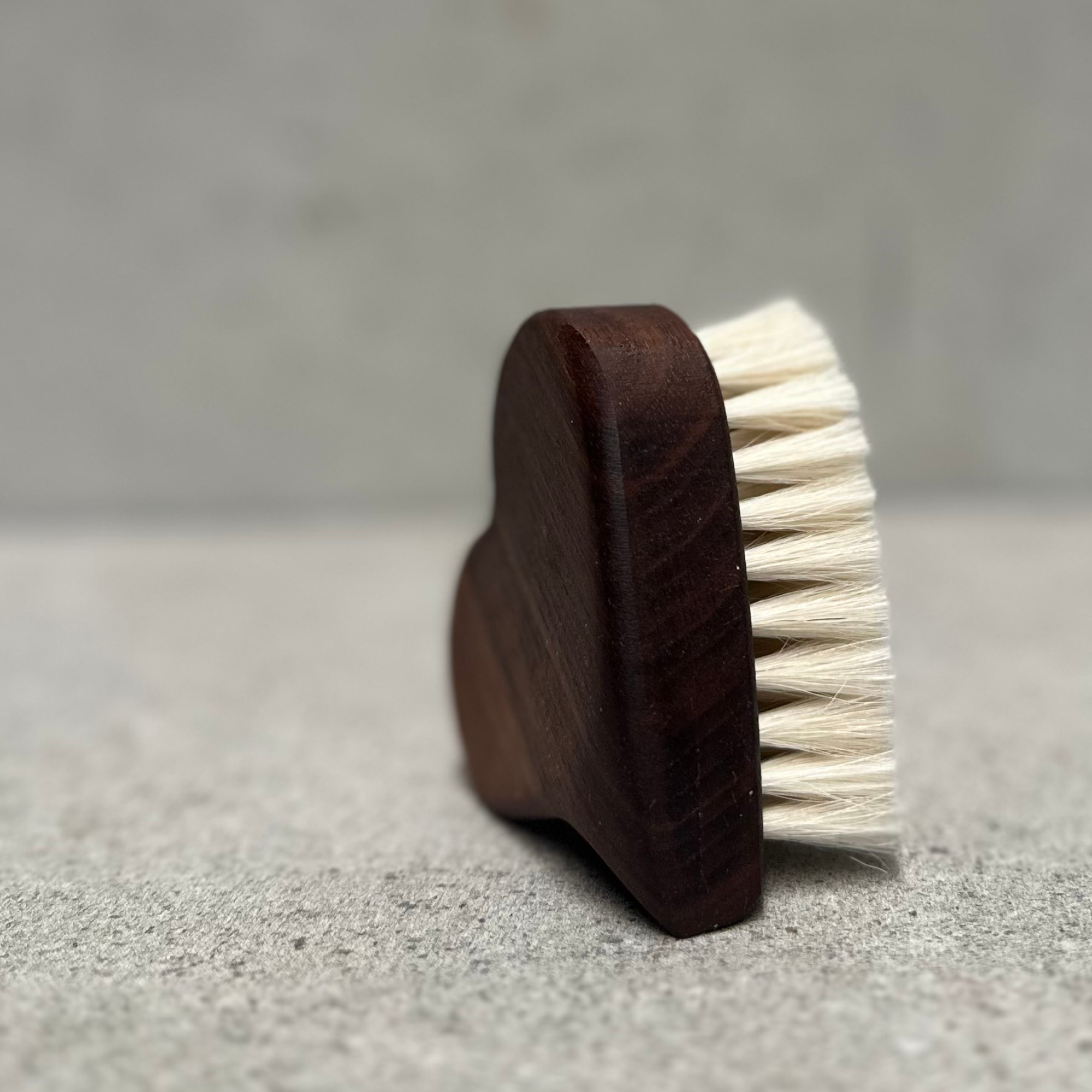 Baby Brush Heart Nutwood