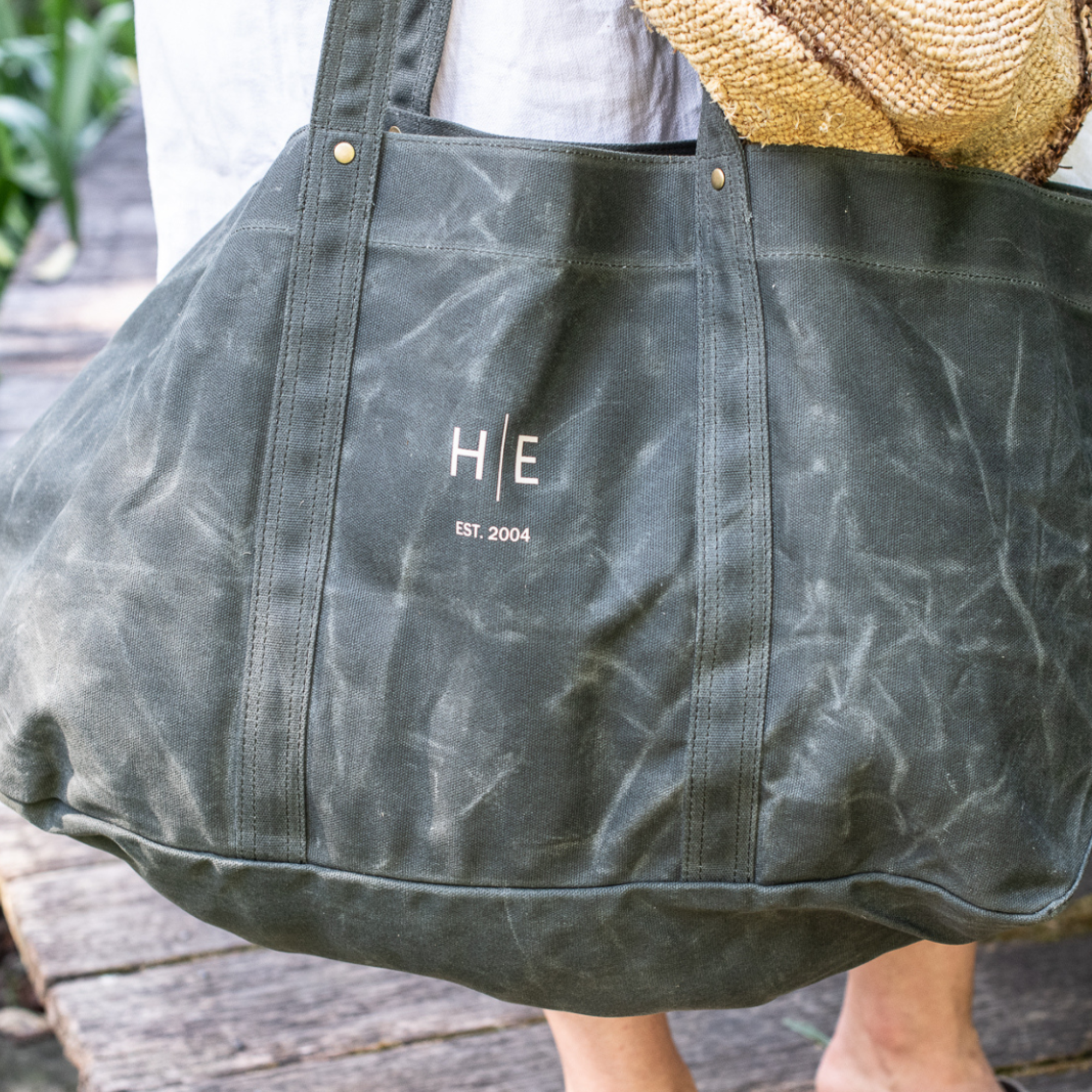 Waxed Canvas Carry All Bag - Pine Green