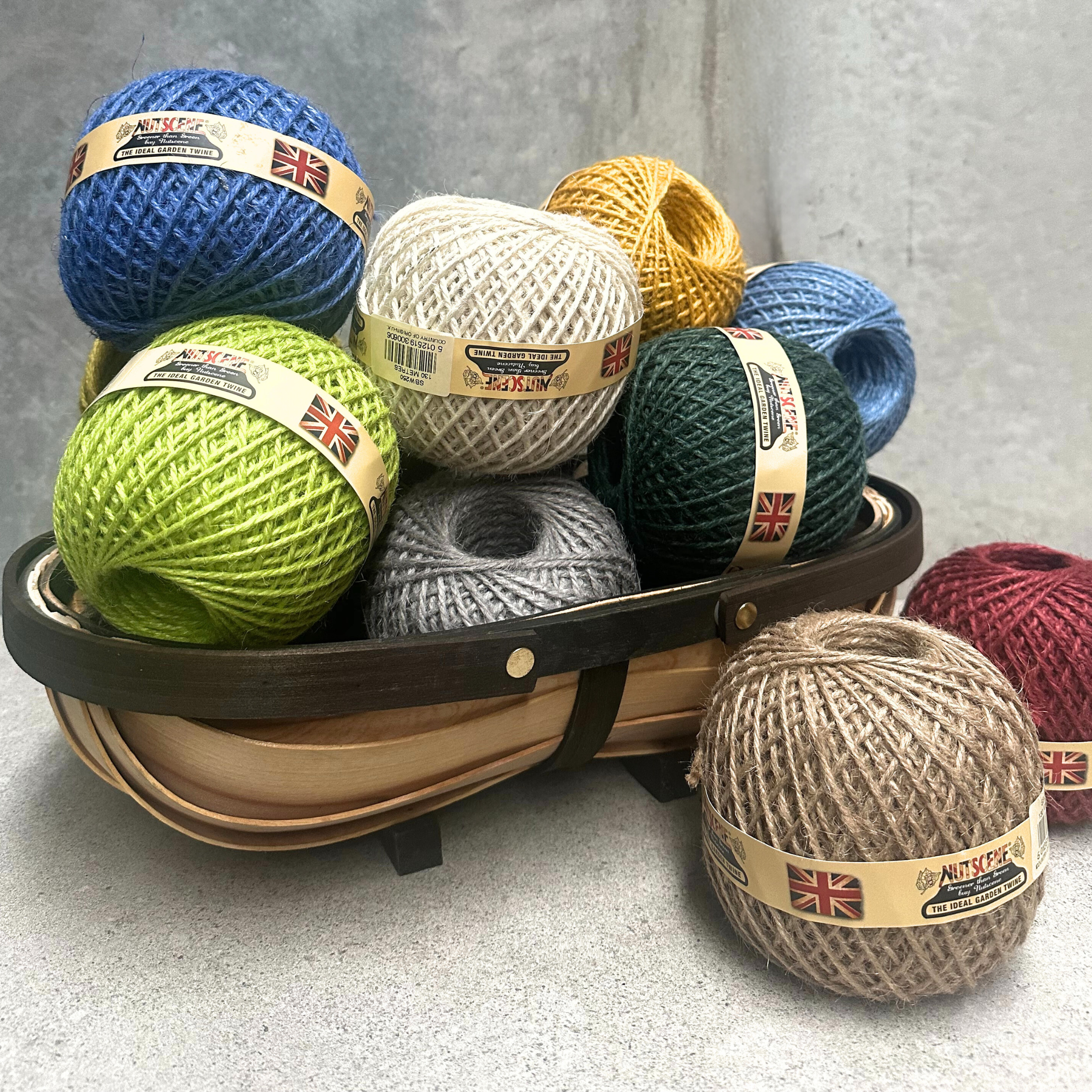 Twine Balls in Small 100