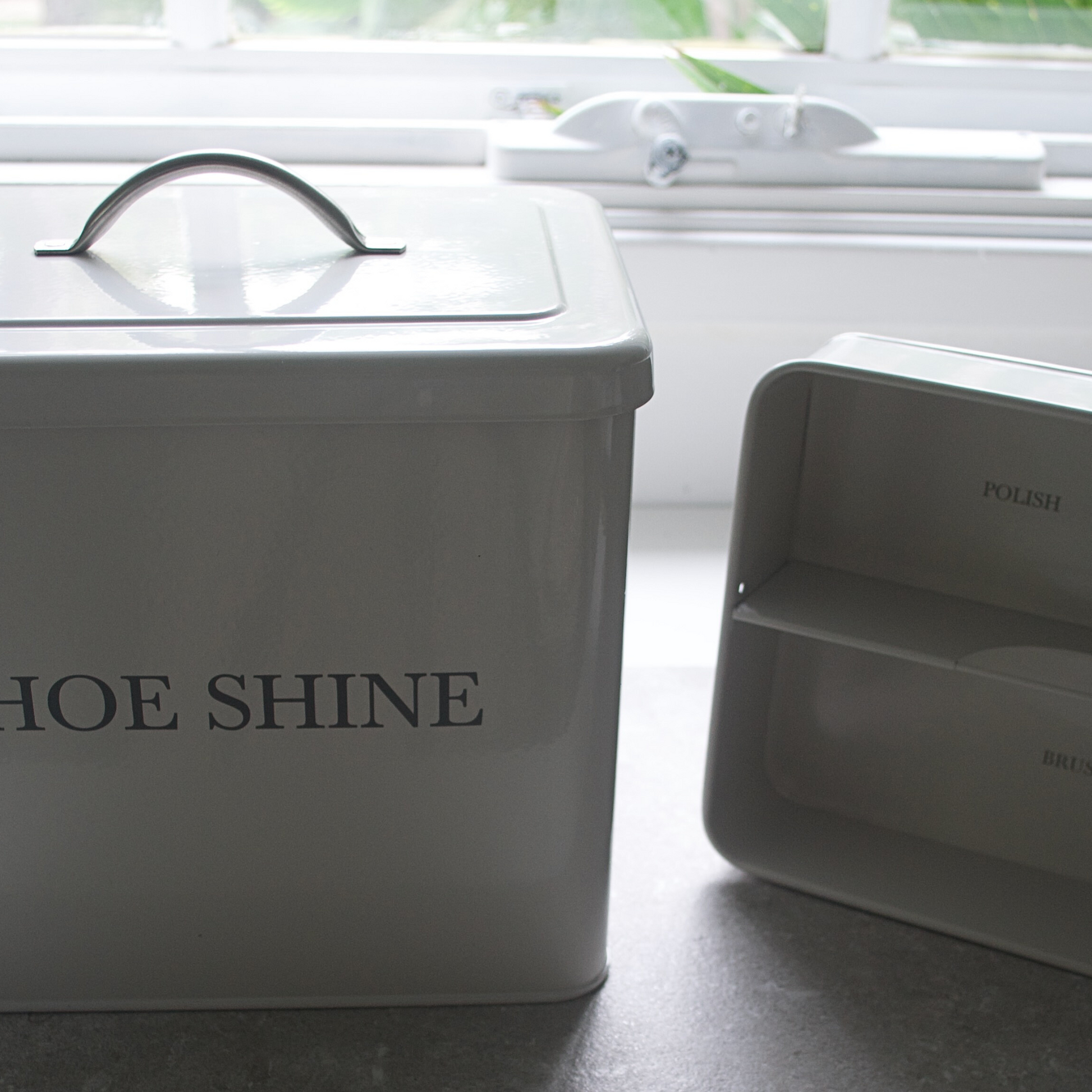 Shoe shine Box - Heaven in Earth