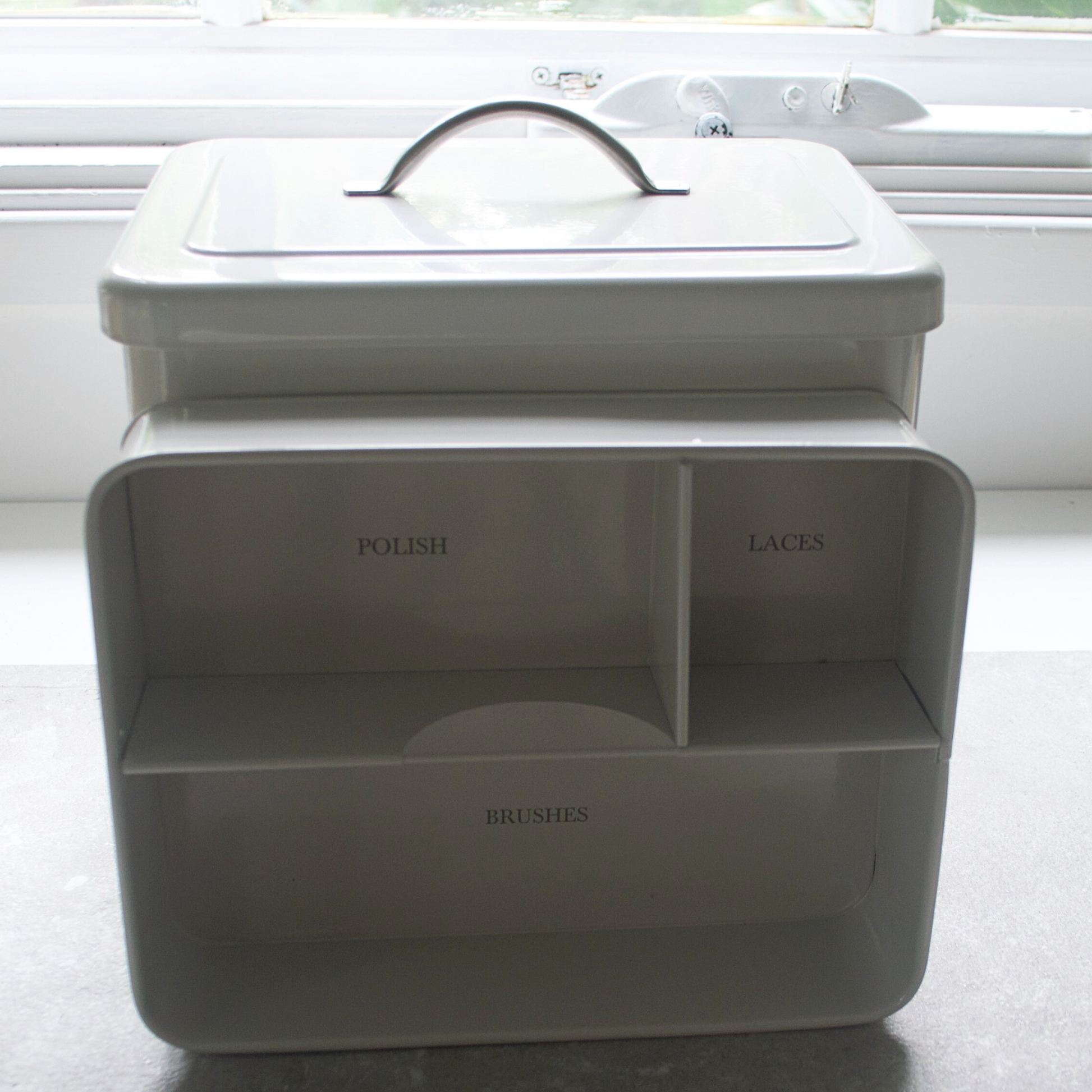 Shoe 2025 polish storage