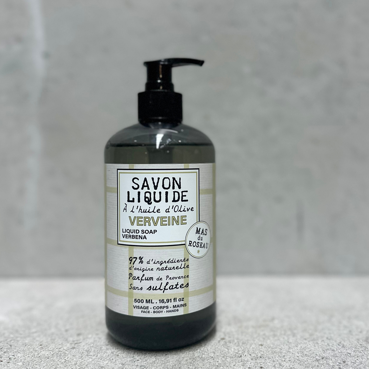 French liquid Marseille soap with olive oil in a 500ml amber pump bottle by Mas du Roseau, made in France.