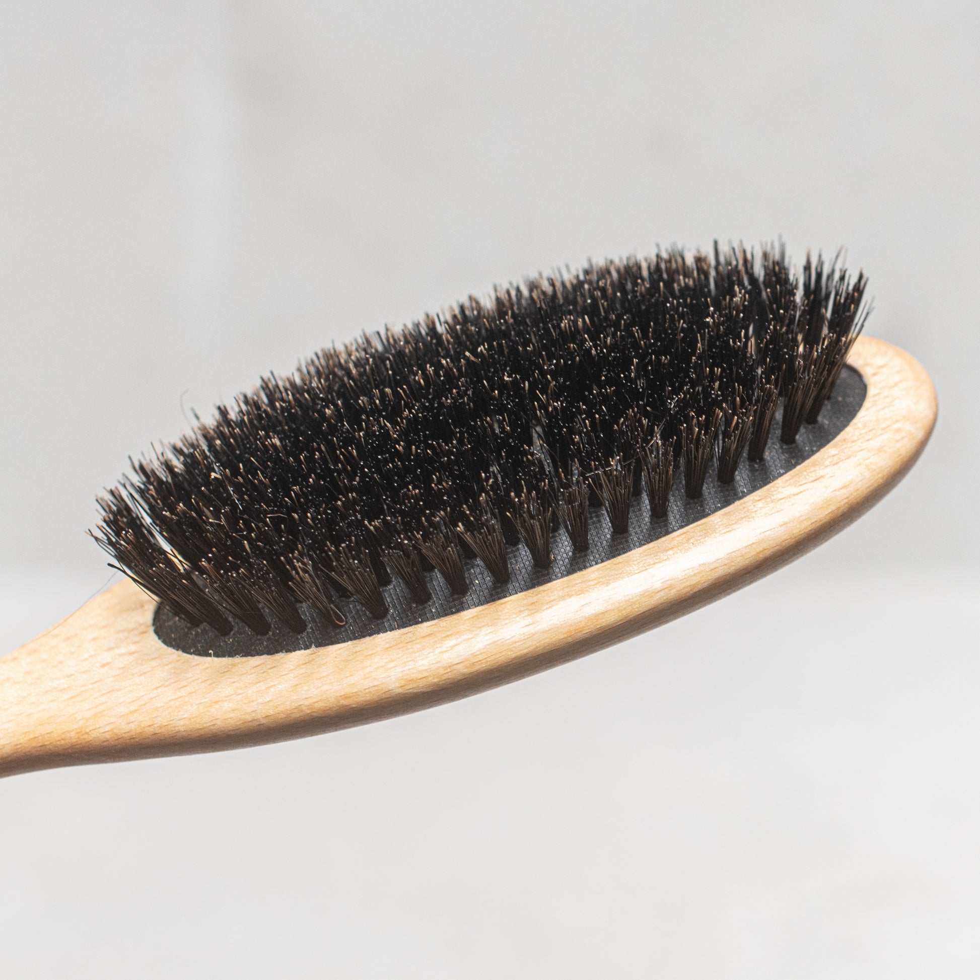 Hair Brush with Black Bristle - Heaven in Earth