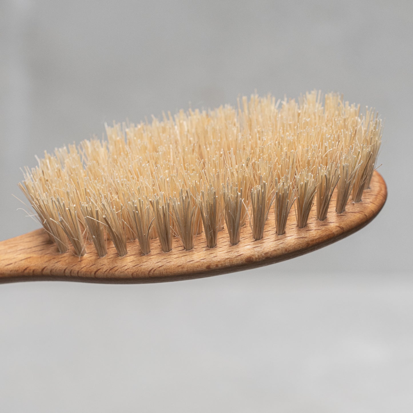 Vegan Hair Brush - Heaven in Earth