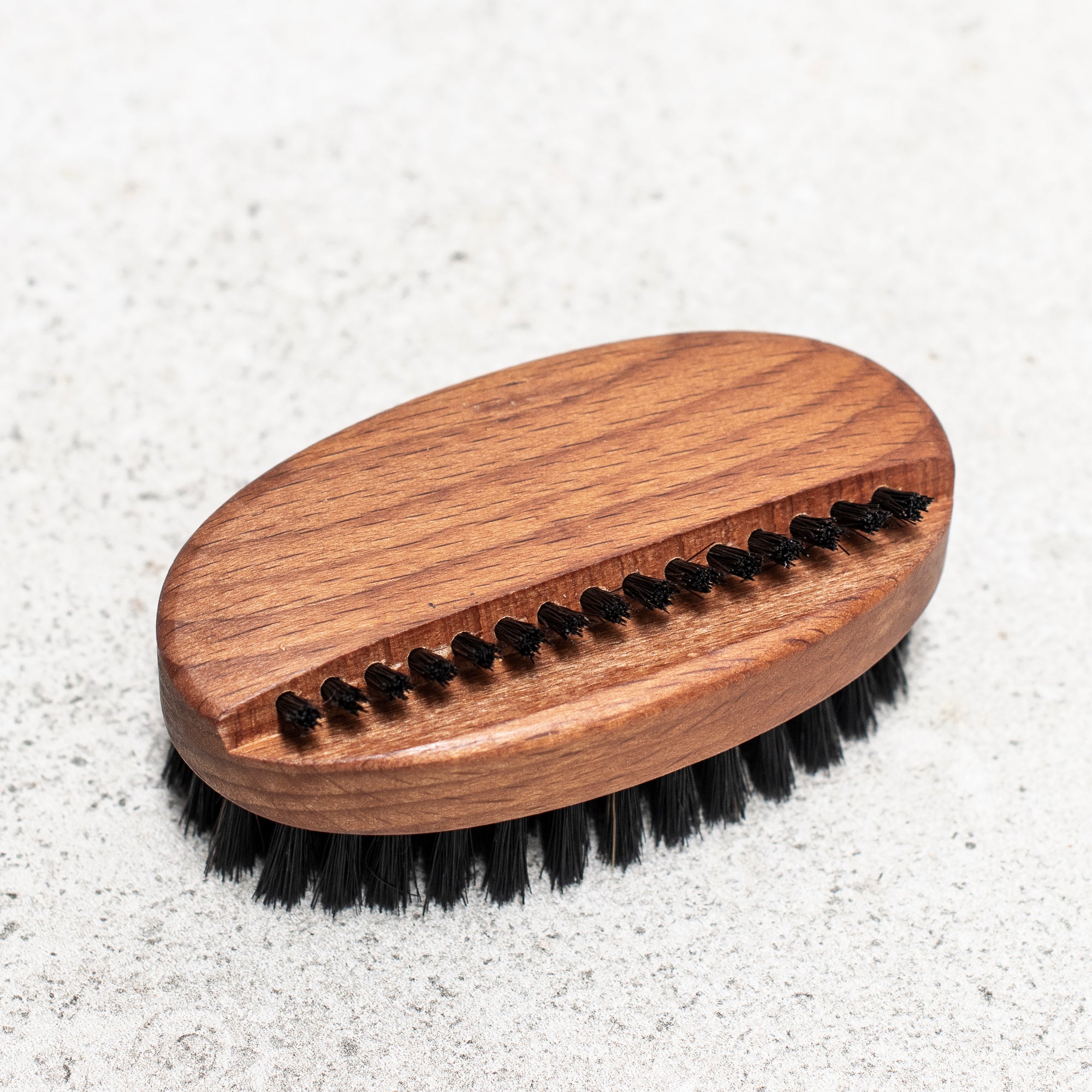 Nail Brush Oval - Thermo beechwood