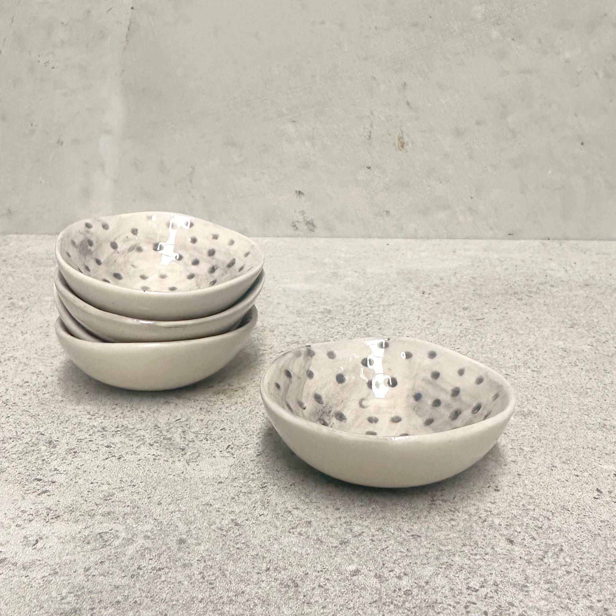 Dimpled Bowls Line & Spot - Small