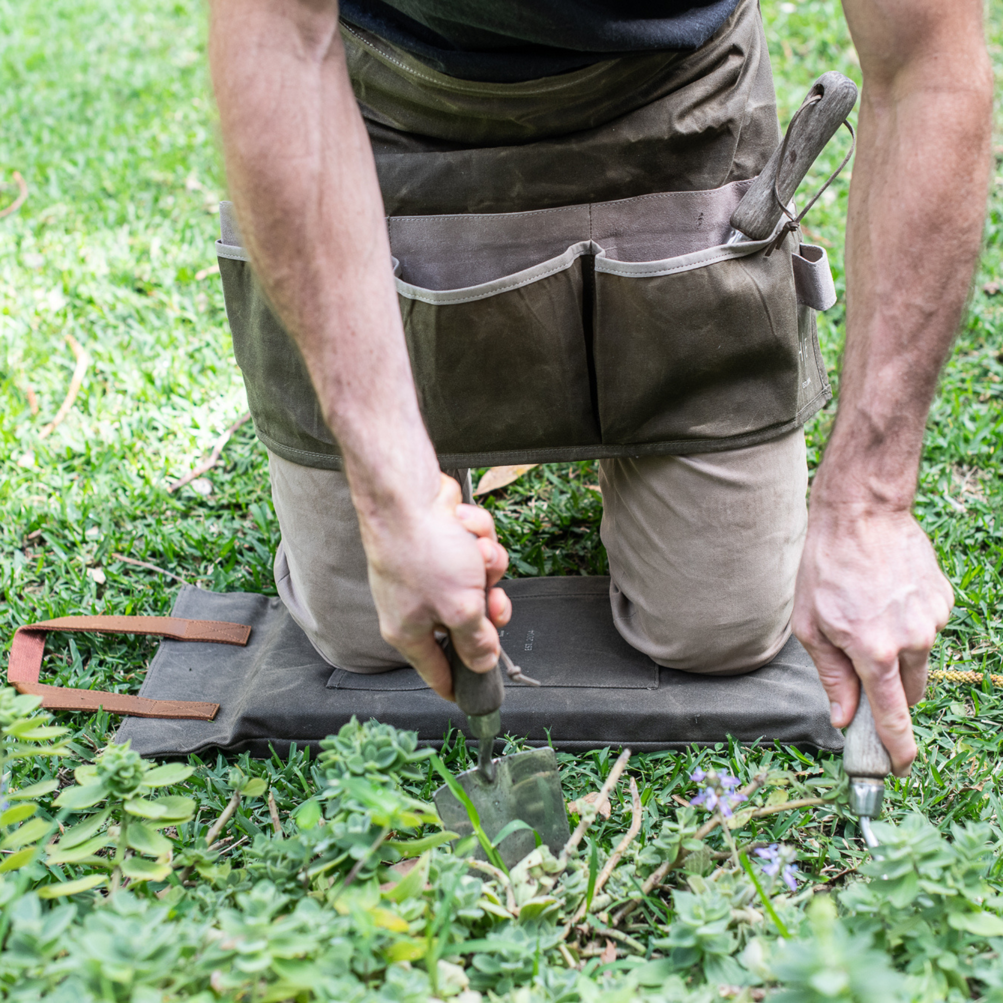 Waxed Canvas Kneeler