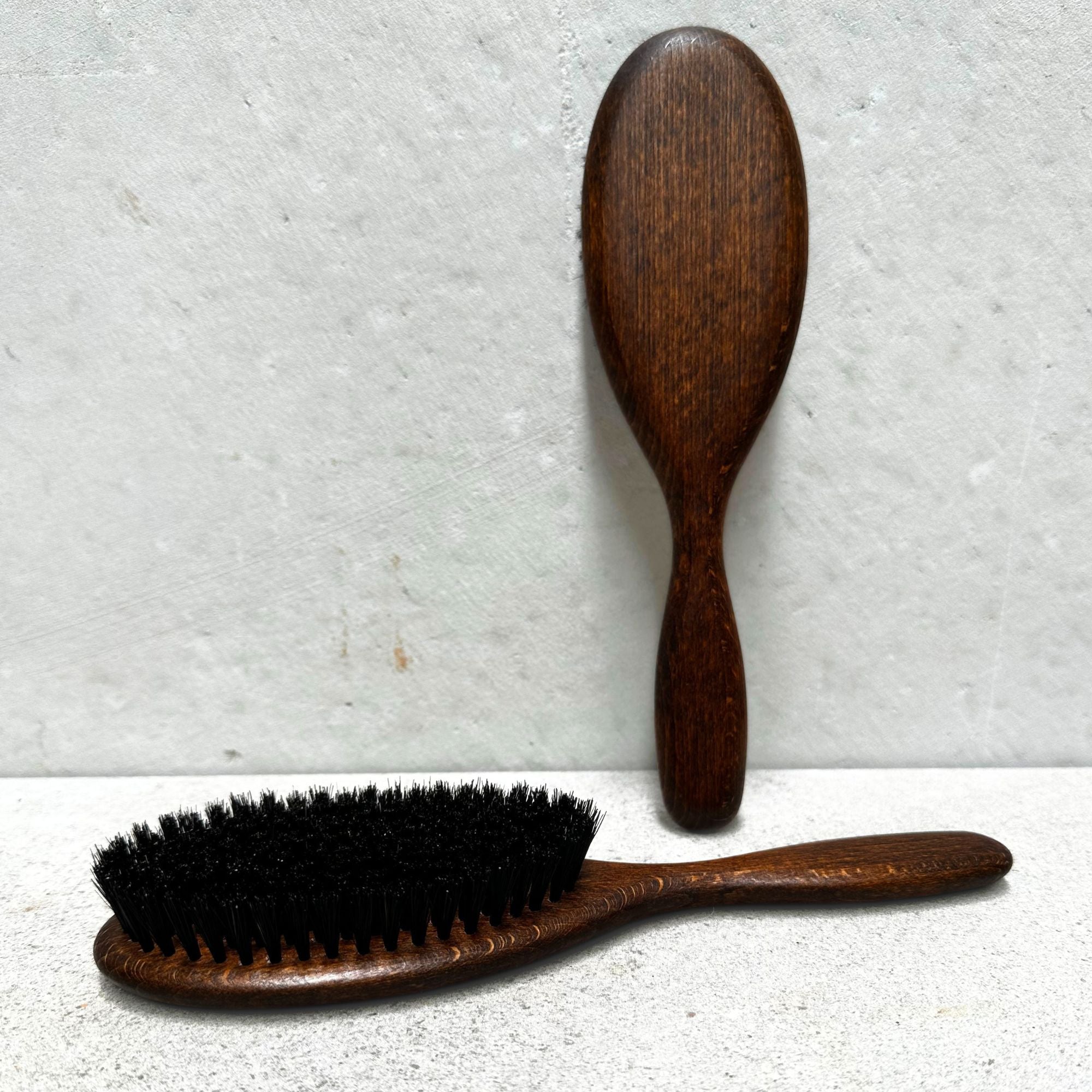 dark oval hair brush heaven in earth by kellerbursten germany