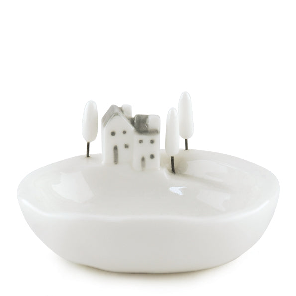 Porcelain bowl with little houses on hillside